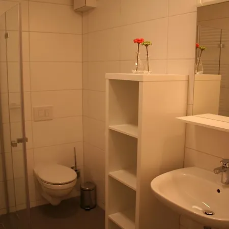 Holiday Astenberg Ii Апартаменти *